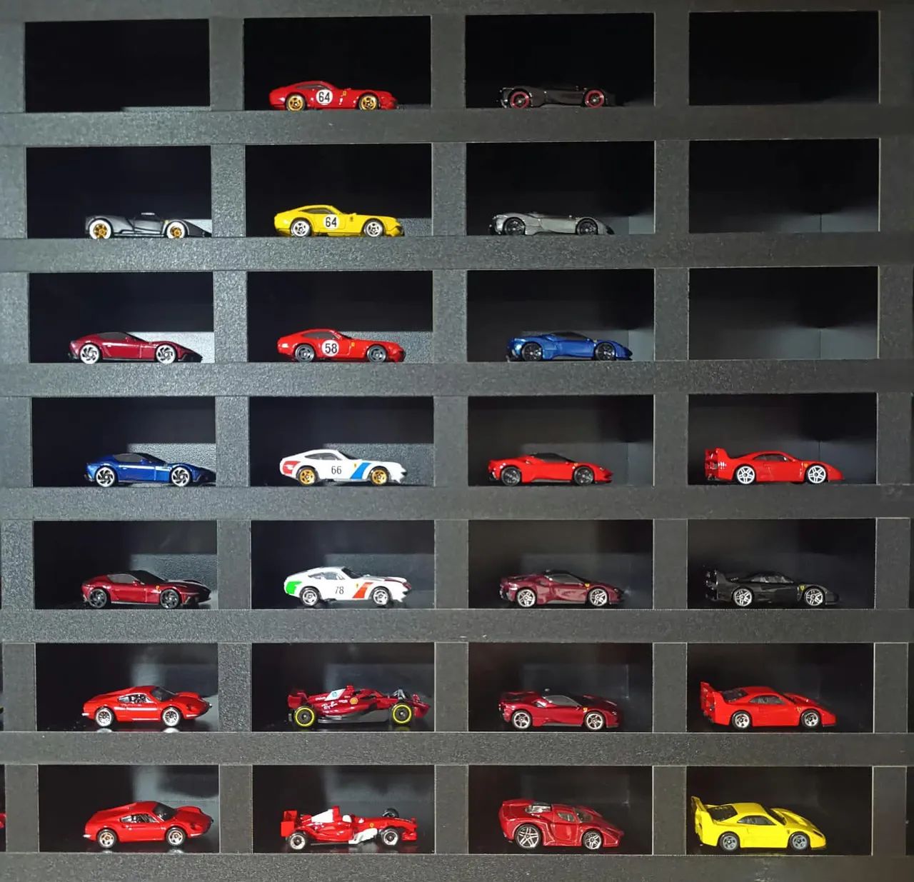 Lote Ferrari mailane - Foto 2