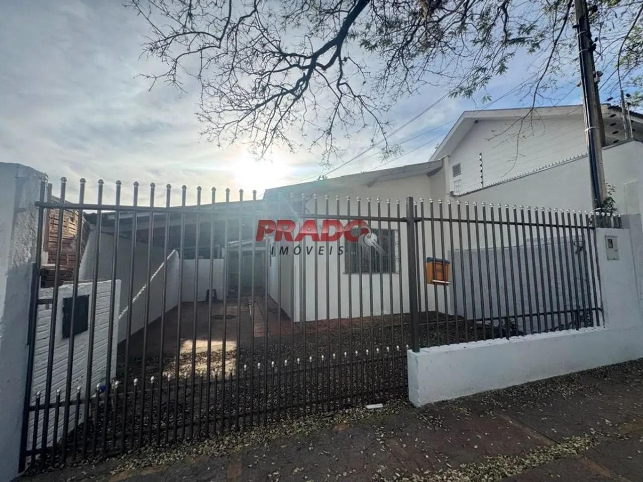Casa para alugar em Maringá, villa morangueira, com 2 quartos, com 50 m² - Foto 2