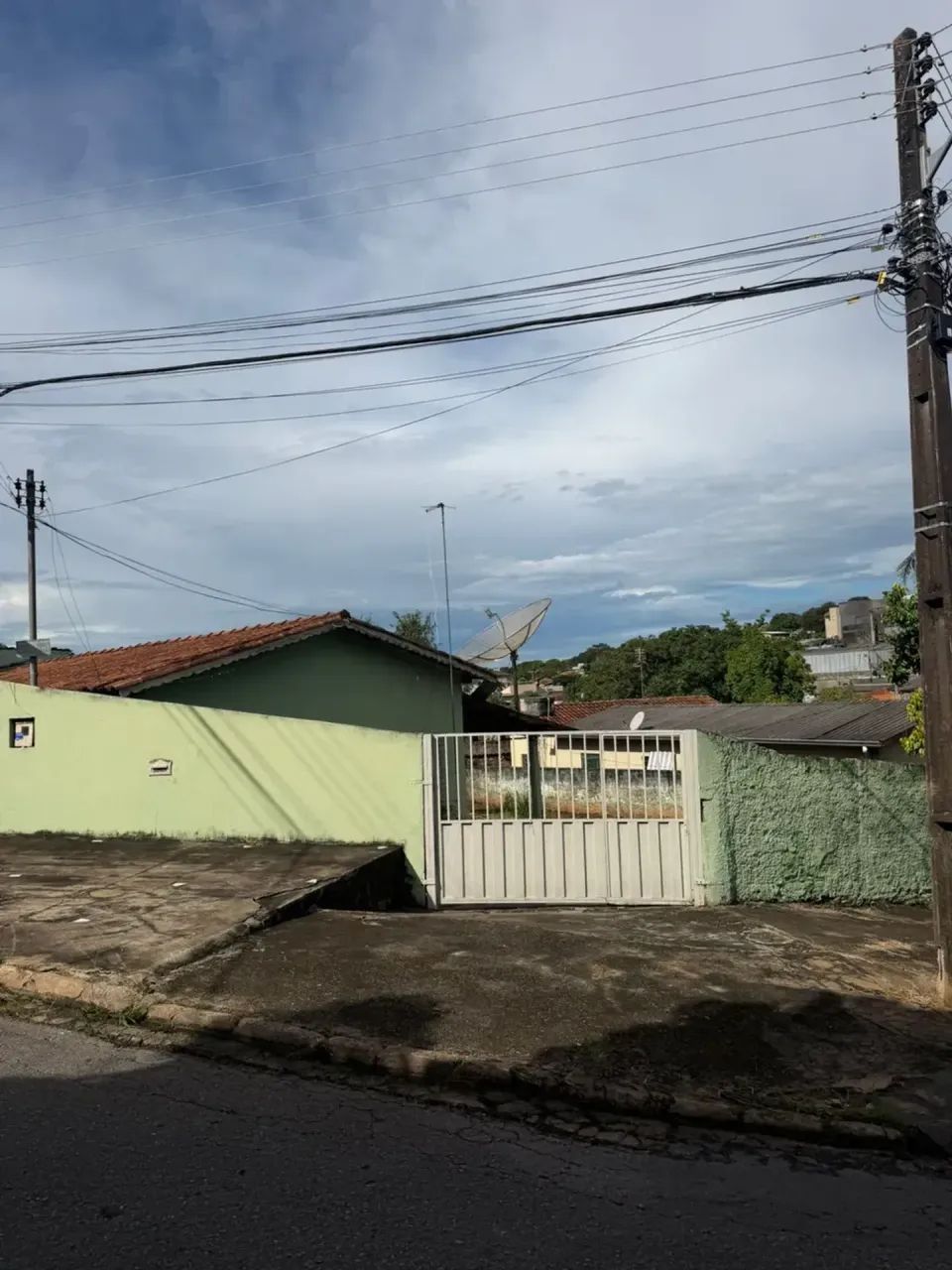 Casa  com 3 quartos  para aluguel  na Vila Romana - Foto 2