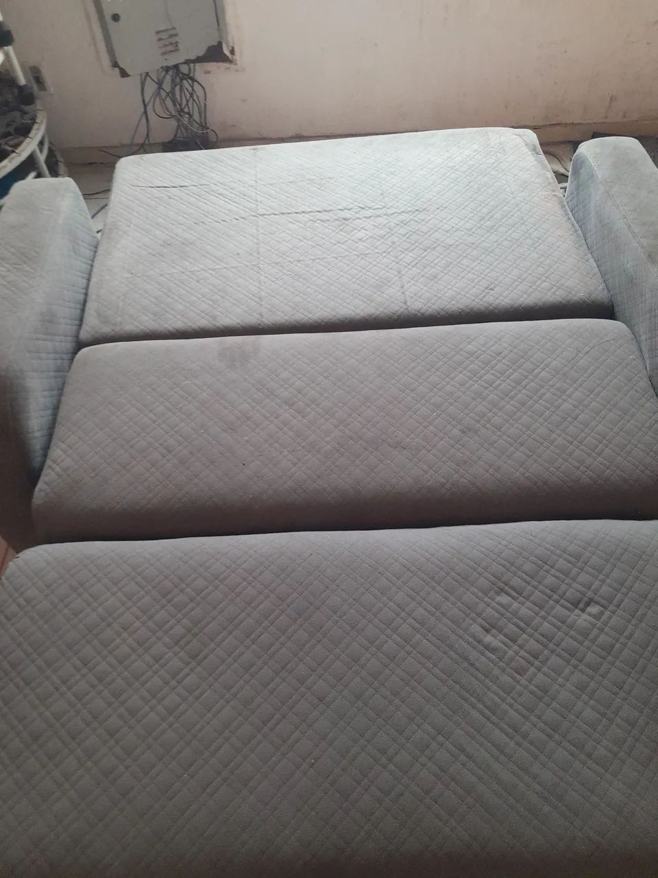 Vendo sofá cama semi novo  - Foto 3