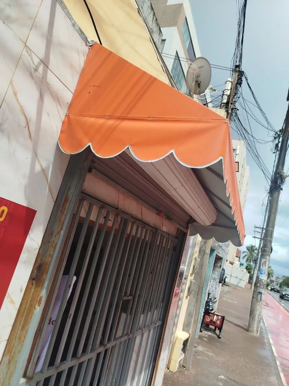 Toldo 2.50x 0.90 - laranja - proteção sol e chuva  - Foto 2