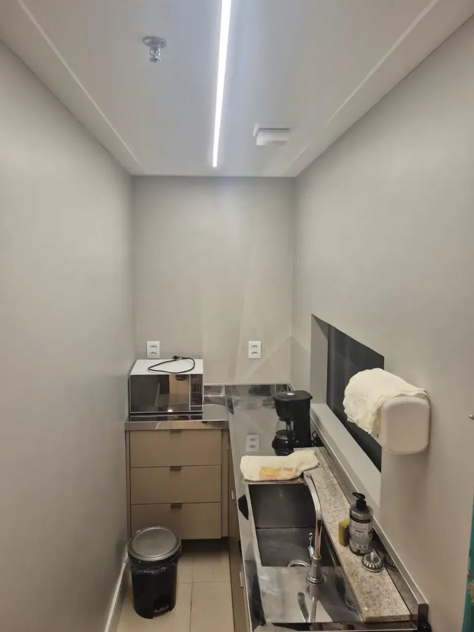 SALA COMERCIAL 60m2 | PARQUE OFFICE | CLÍNICA MONTADA | VENDA E LOCAÇÃO - Foto 2