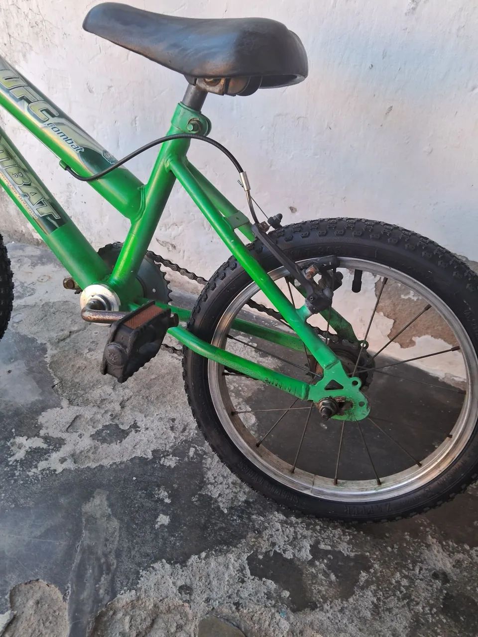 Vendo bicicleta infantil aro 16  - Foto 3