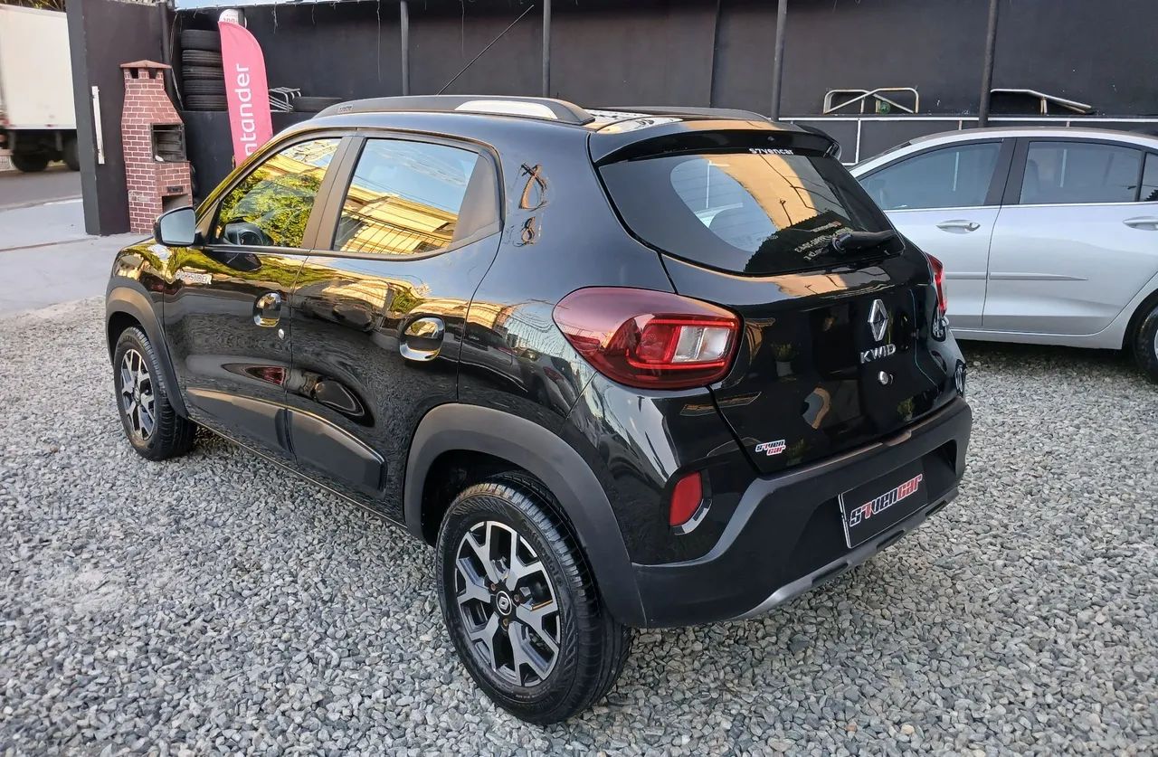 Renault Kwid Outsider 1.0 Flex 12V 5P Mec. 2023 - Foto 2