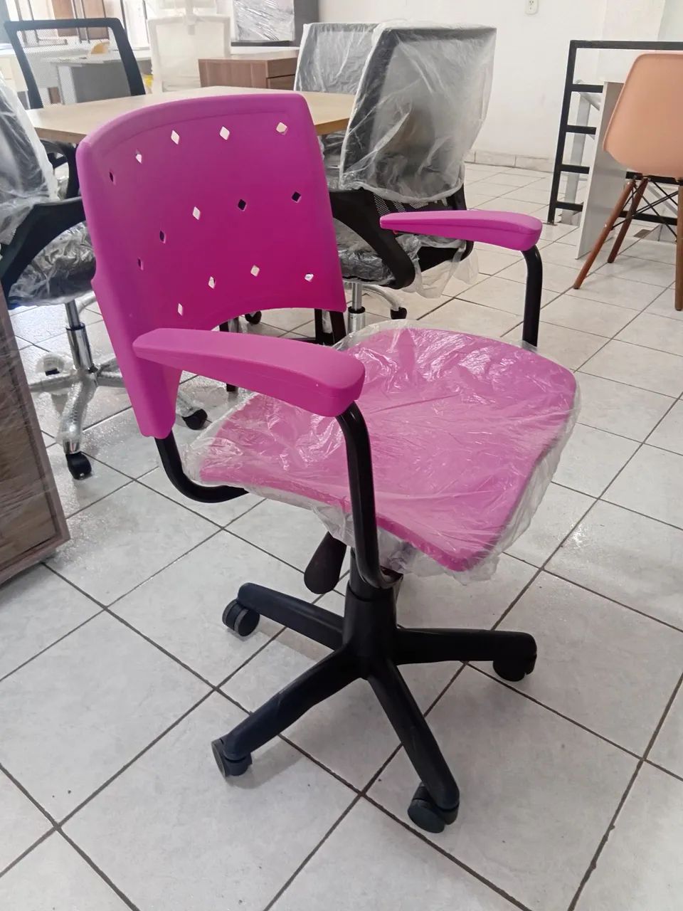 Cadeira ergonômica em Belém  - Foto 4