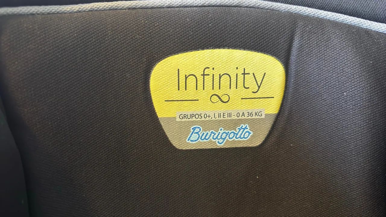 Título: Cadeirinha e assento de elevação para Auto Burigotto Infinity - 0 a 36 kg  - Foto 2