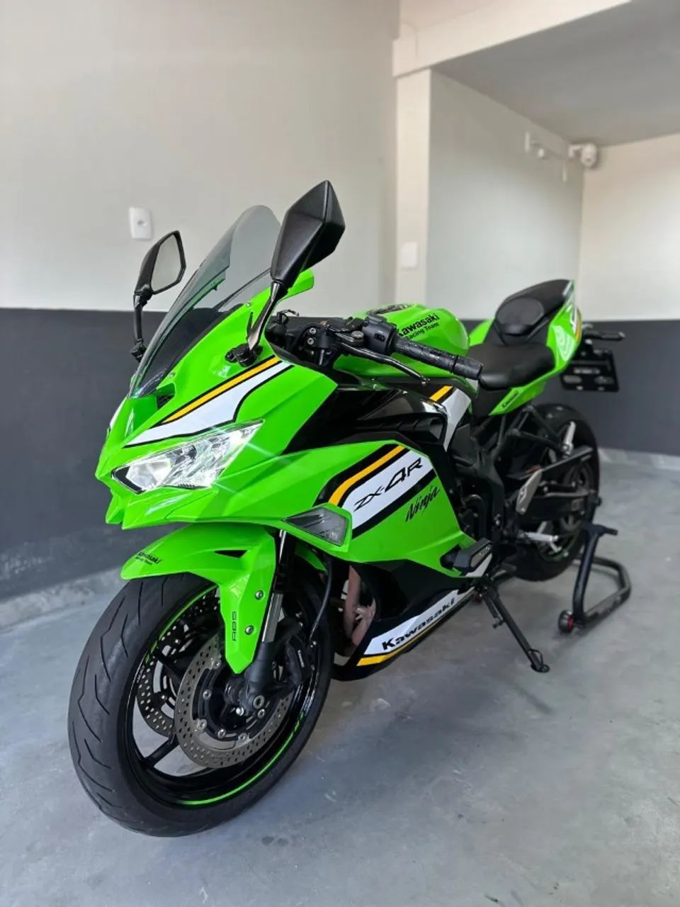 Kawasaki Zx-4r 2025 - 1469870015 | OLX