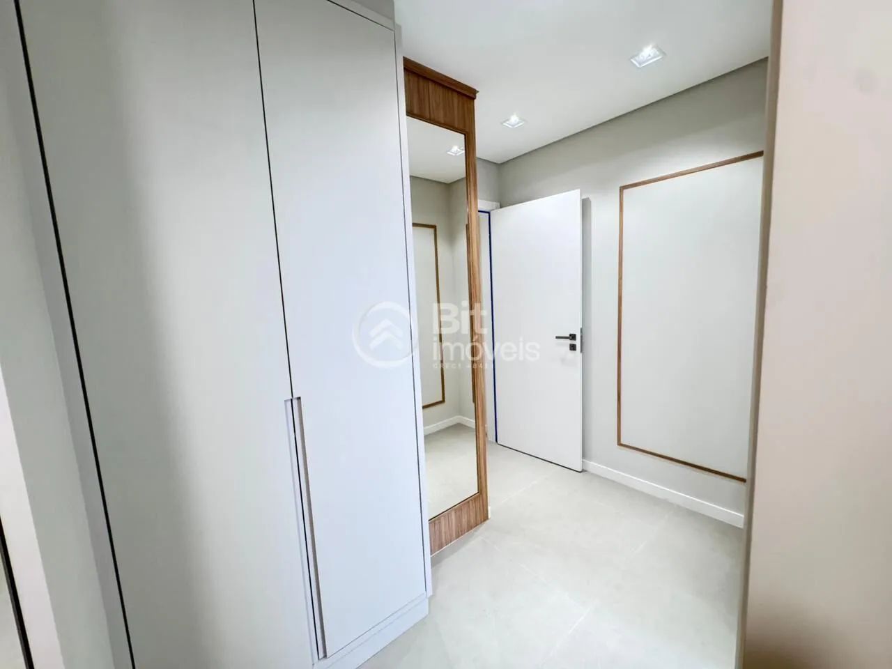 APARTAMENTO DE TRÊS DORMITÓRIOS - Foto 5