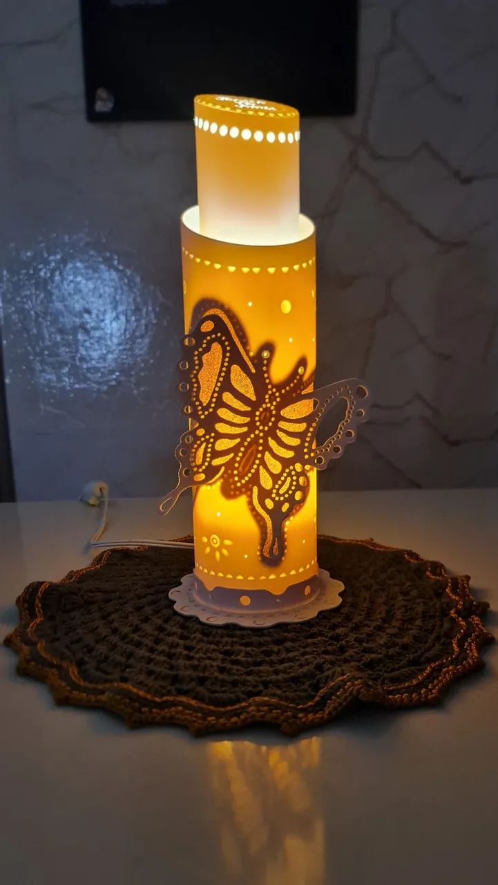 Luminárias em PVC - Foto 4