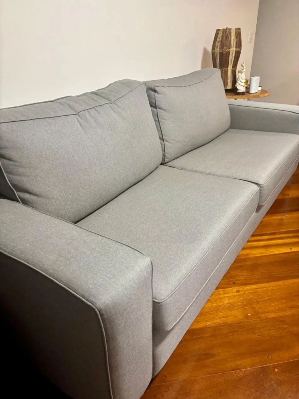 Sofá Breton 2,40m Cinza - Excelente Estado