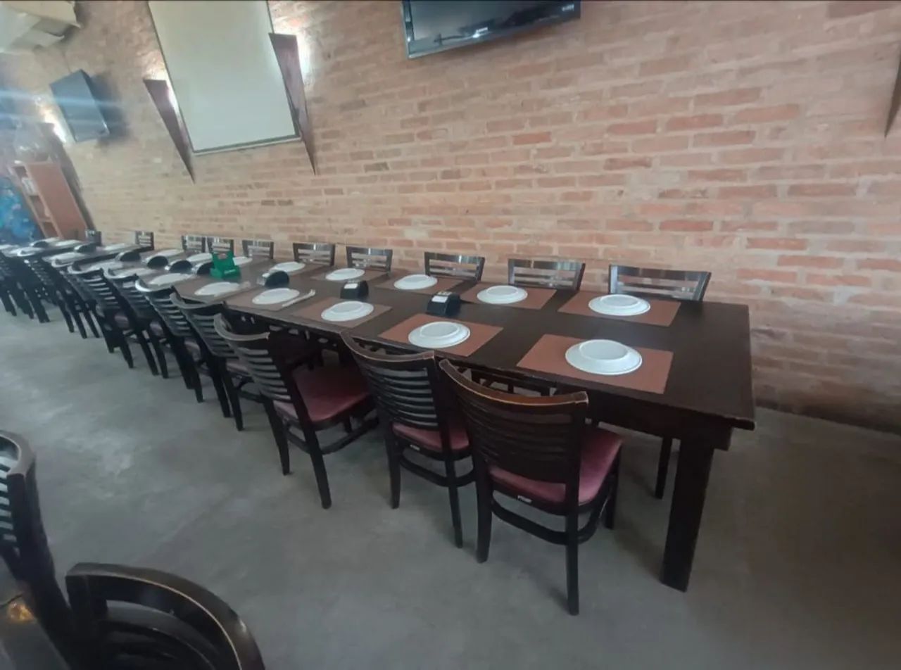 Mesa Retrátil De 2 Lugares a 18 Lugares