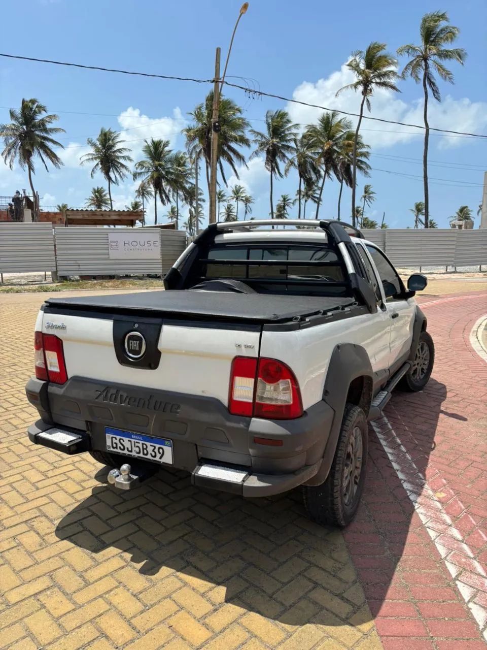Fiat Strada Adventure 1.8/ 1.8 Locker Flex CE 2012 - Foto 3