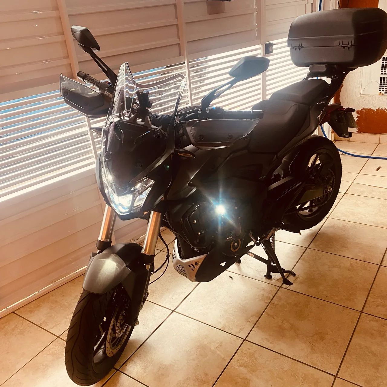 Bajaj Dominar 400 muito nova - Foto 2