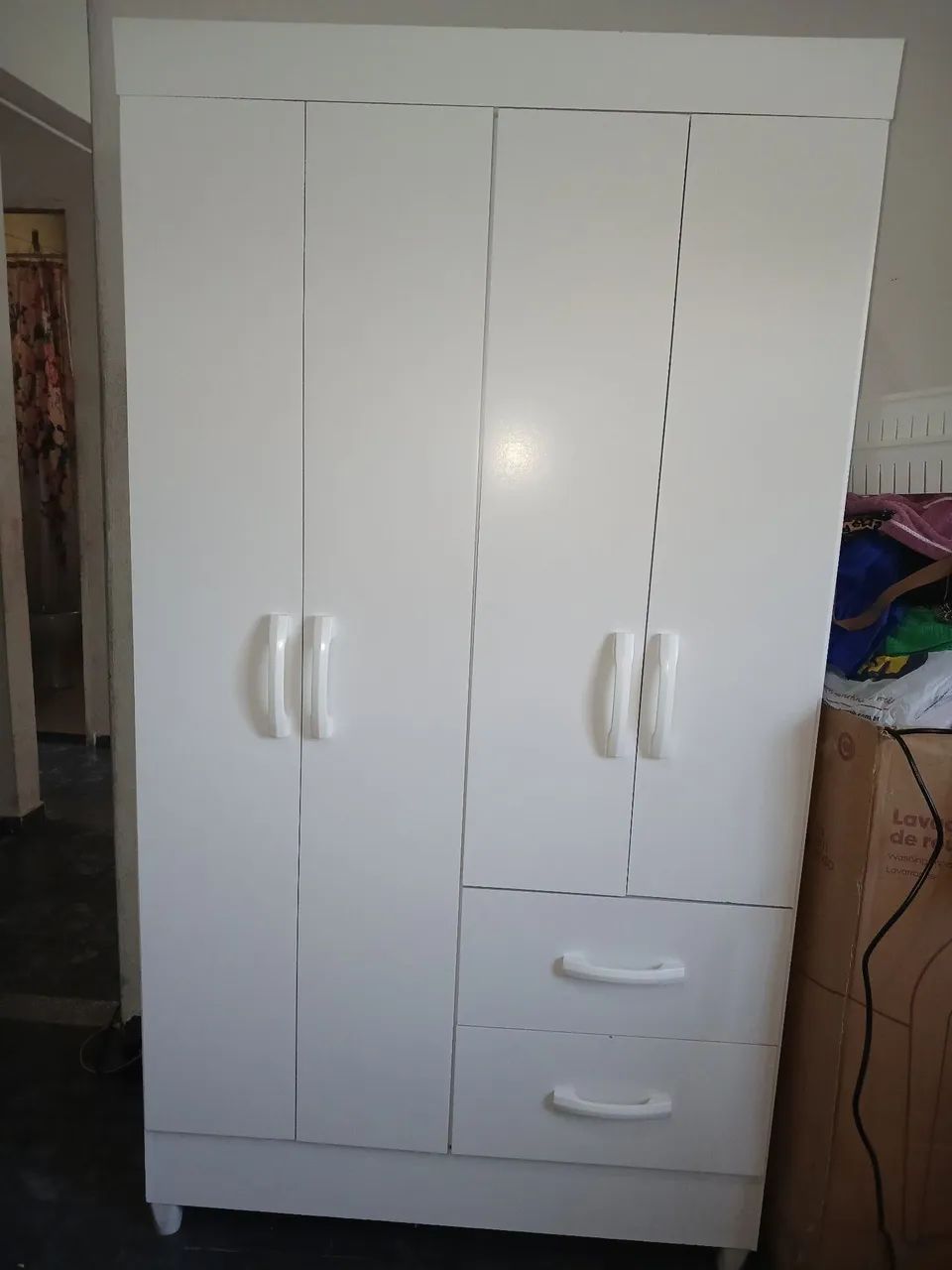 Guarda roupa solteiro 