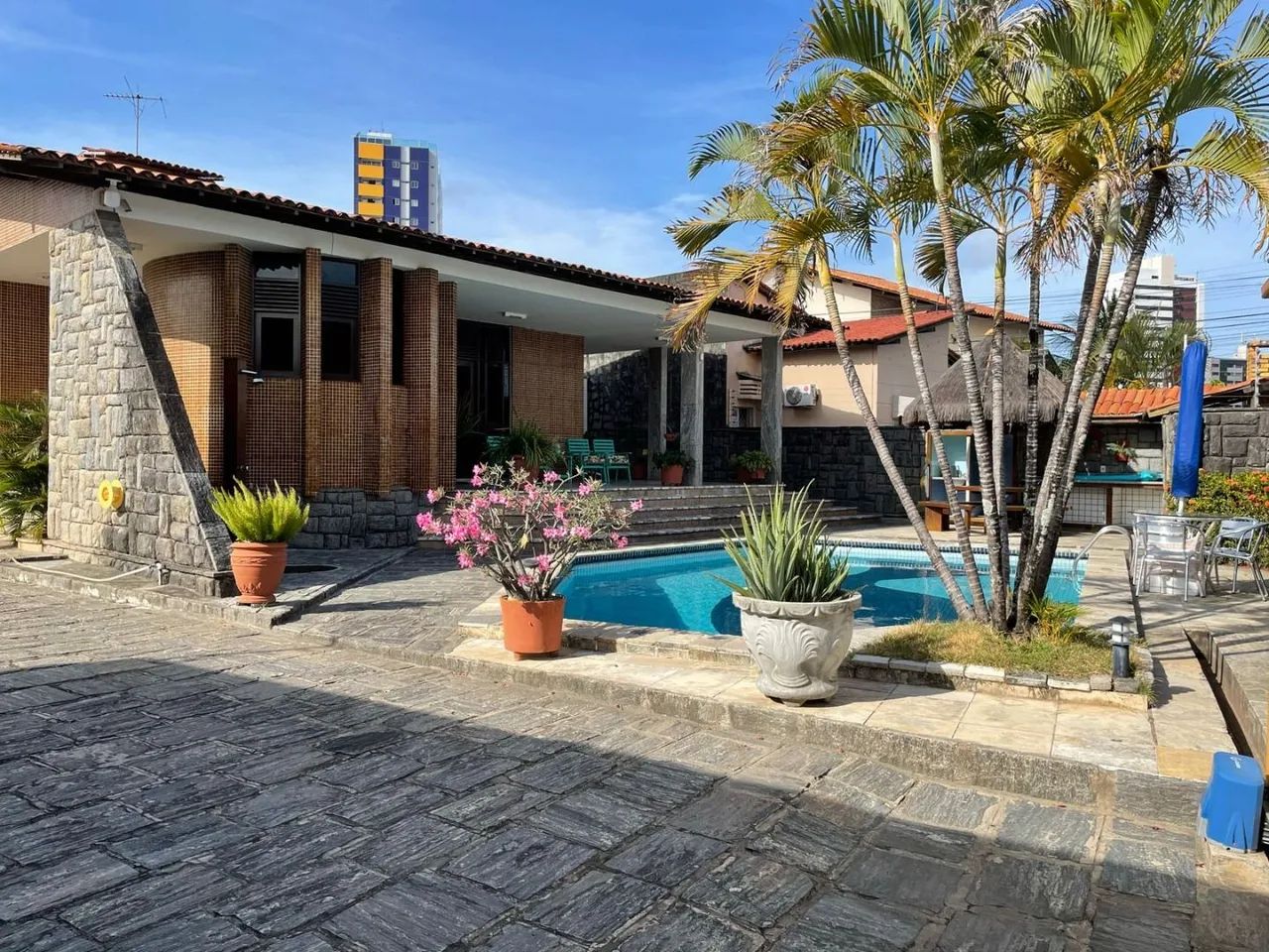 Casa com 05 quartos sendo 04 suítes - Foto 4