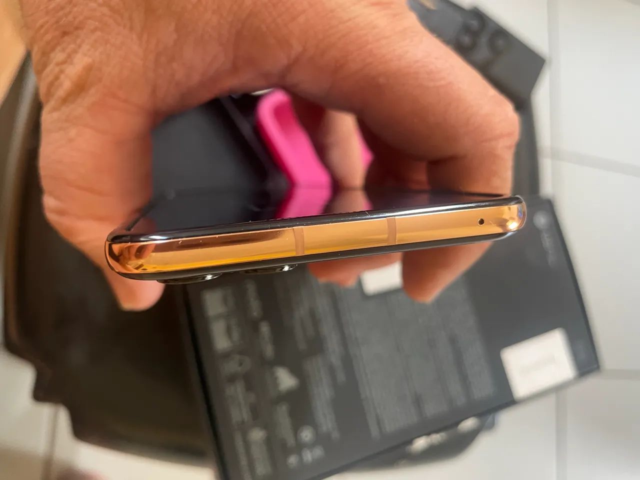 Motorola Razr 50 ultra 512gb - Foto 3