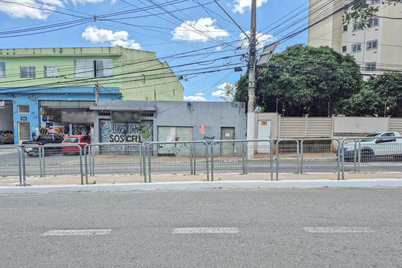 Loja na Rua Abel Tavares, 1474  60 m²