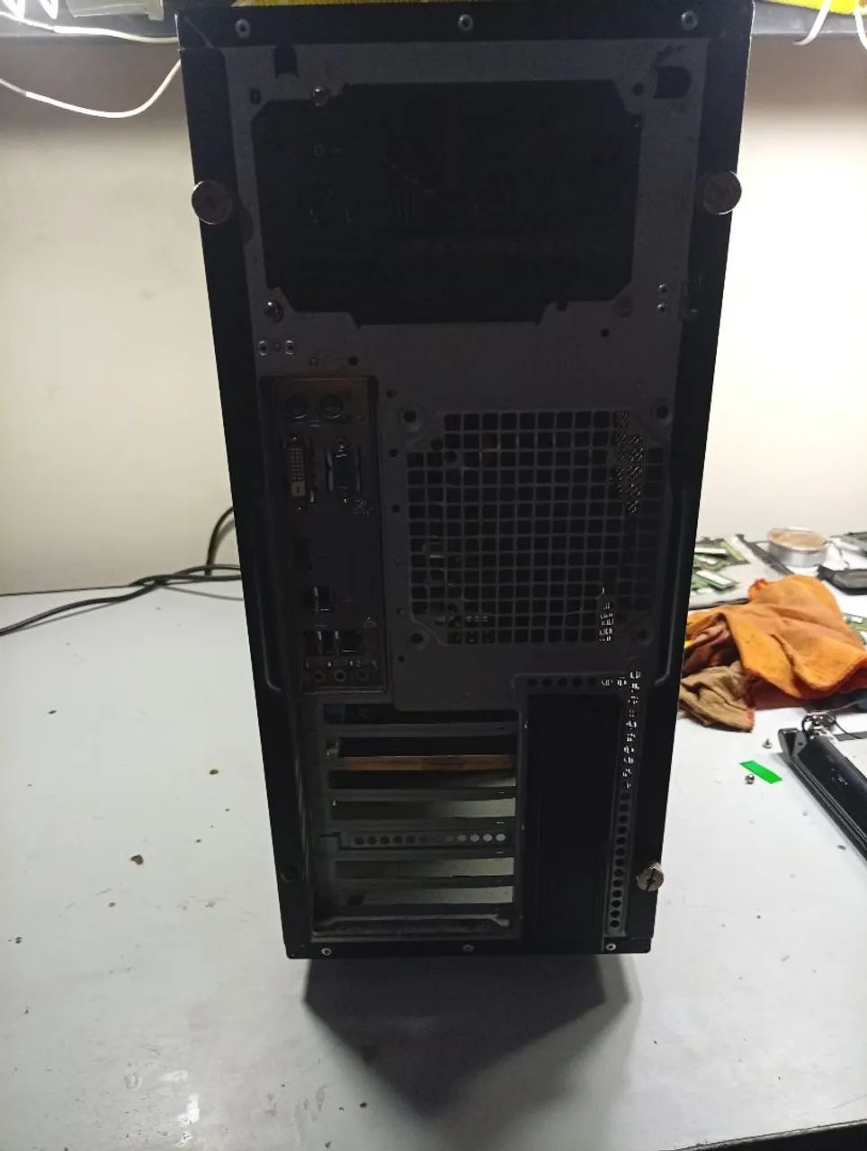 CPU i3 3 geração,4 ram, 500hd, fonte sevemteam 550w