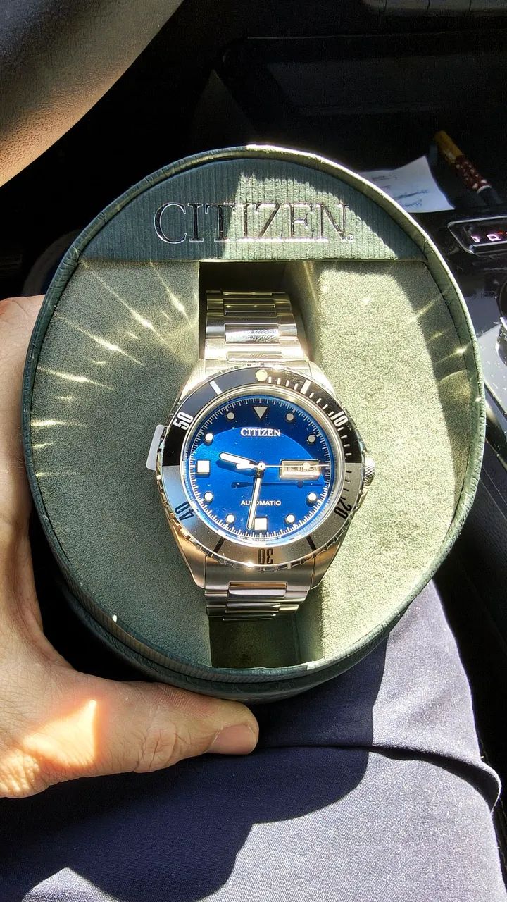 Citizen automático em aço fundo azul