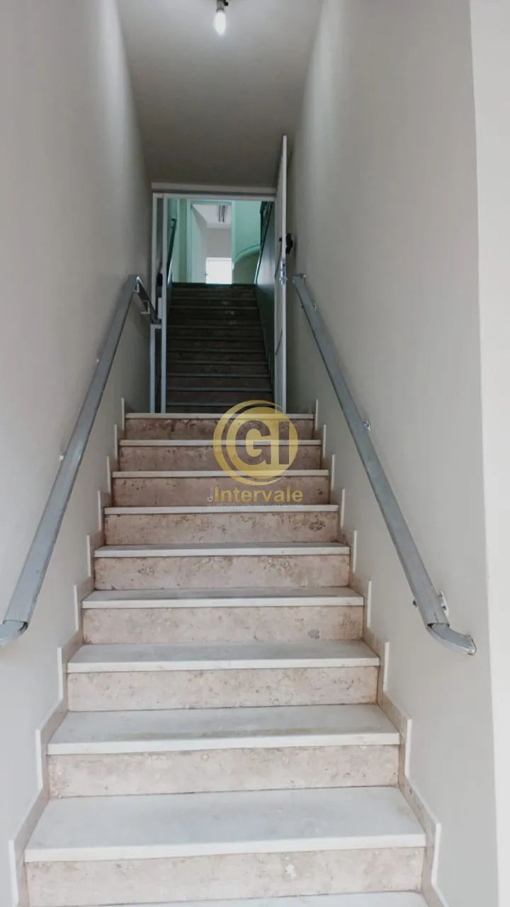 PONTO COMERCIAL NO CENTRO DE JACAREÍ/SP: Espaço Funcional e Bem Localizado! - Foto 2