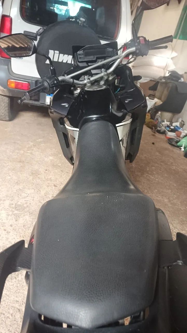 Vendo troco Xre 300 emplacada até 10/2027 no meu  leia o anúncio golpistas  nem tente - Foto 6