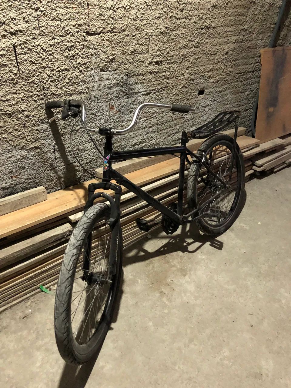 Bike montadinha com vmaxx