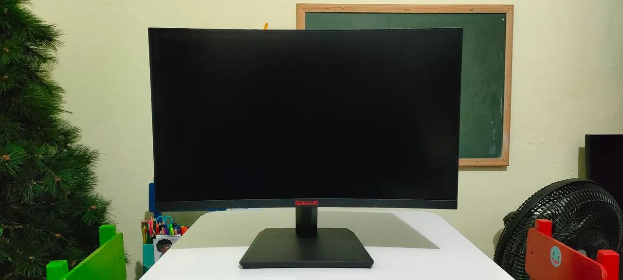 Monitor Redragon 144hz