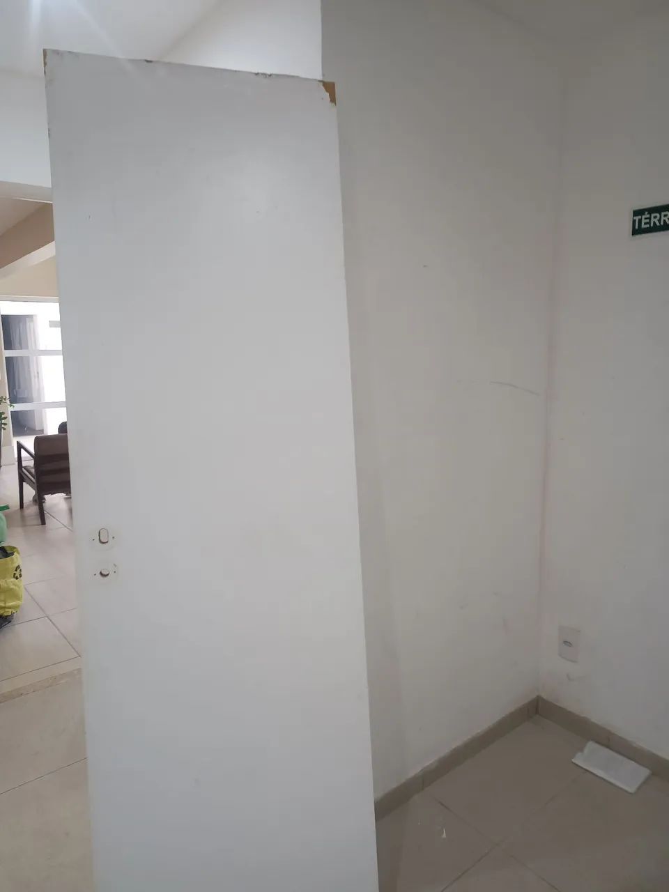 Portas  - Foto 3
