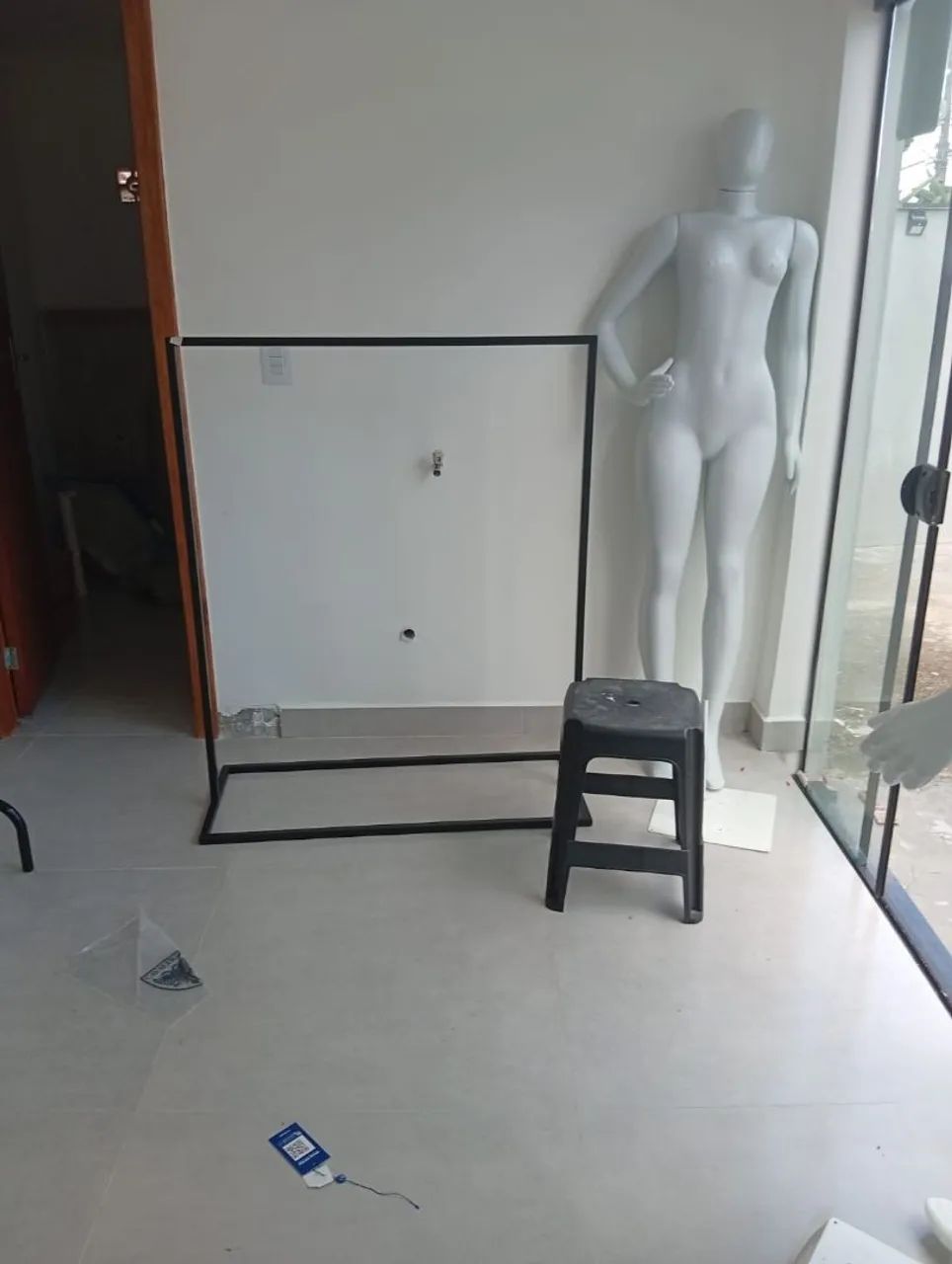 Manequins de plástico com base