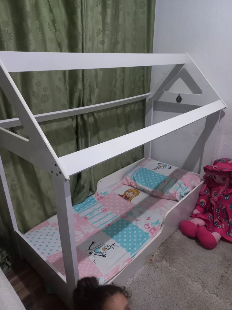 VENDO CAMA CASINHA COM COLCHÃO 