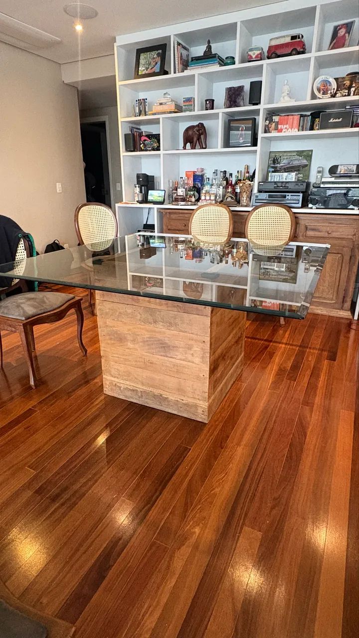 Mesa linda quadrada 8 lugares (base madeira) - Foto 3