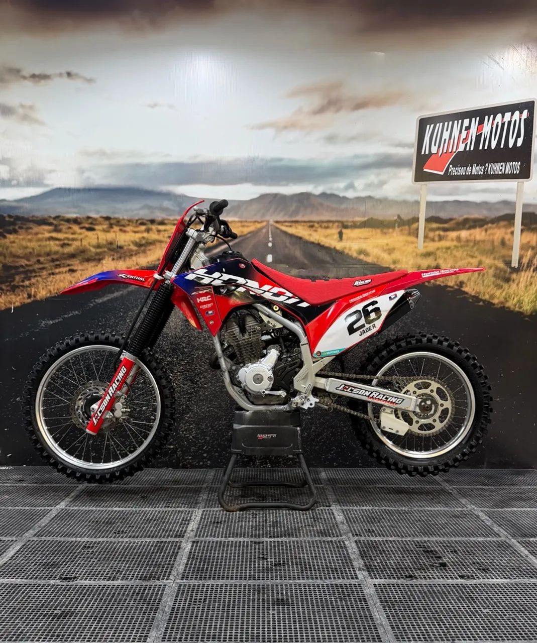 HONDA CRF 250F 2024 - Foto 3