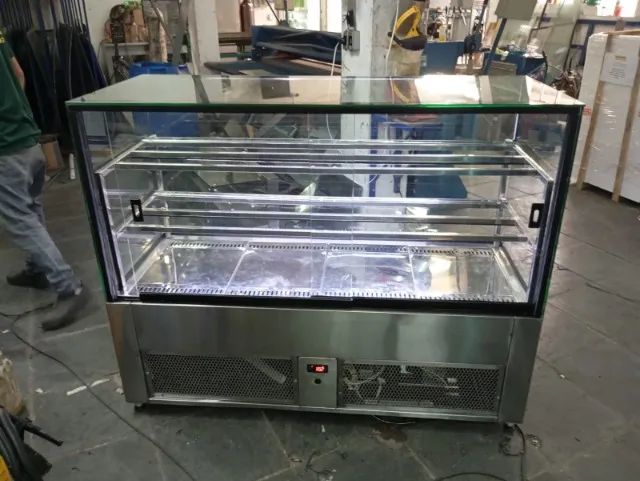 vitrine inox sob medida Gelabras