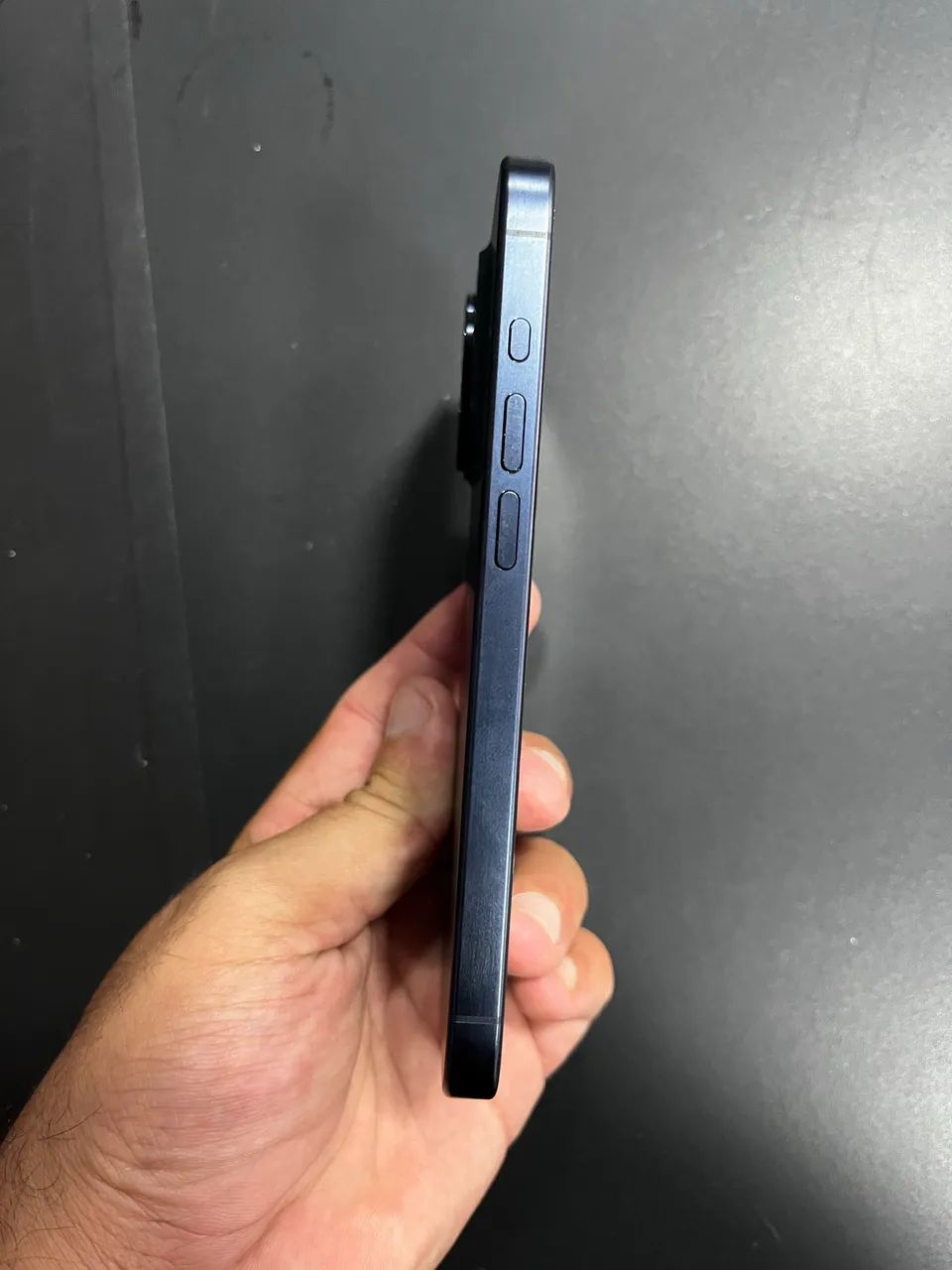 iPhone 15 PRO - Foto 3