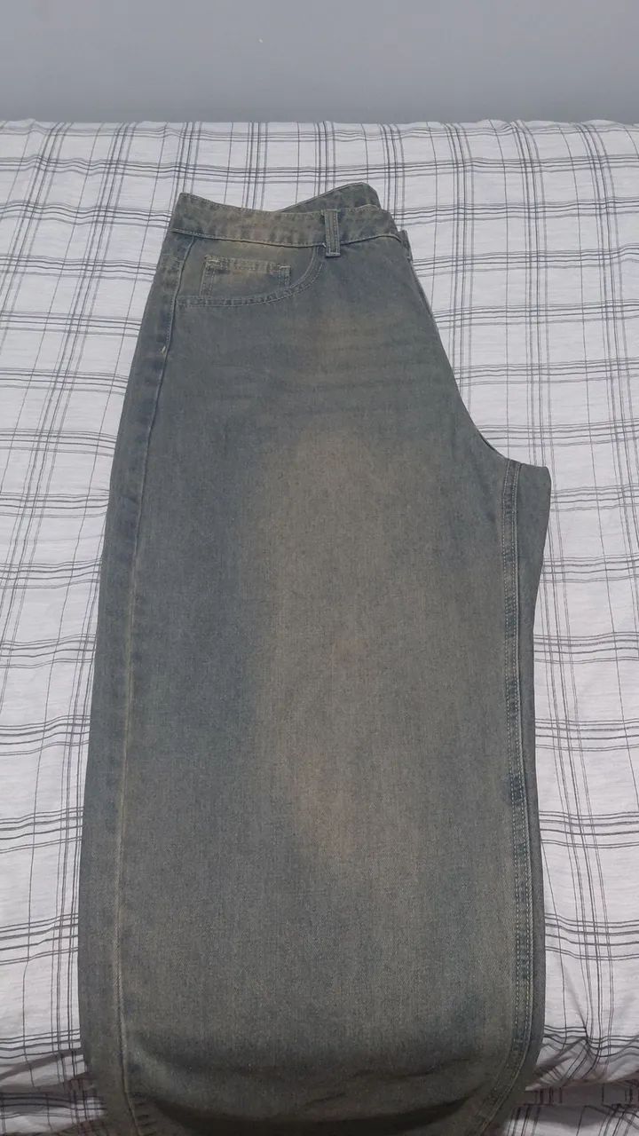 Calça Manfinity EMRG Denim folgado e desgastado  - Foto 2