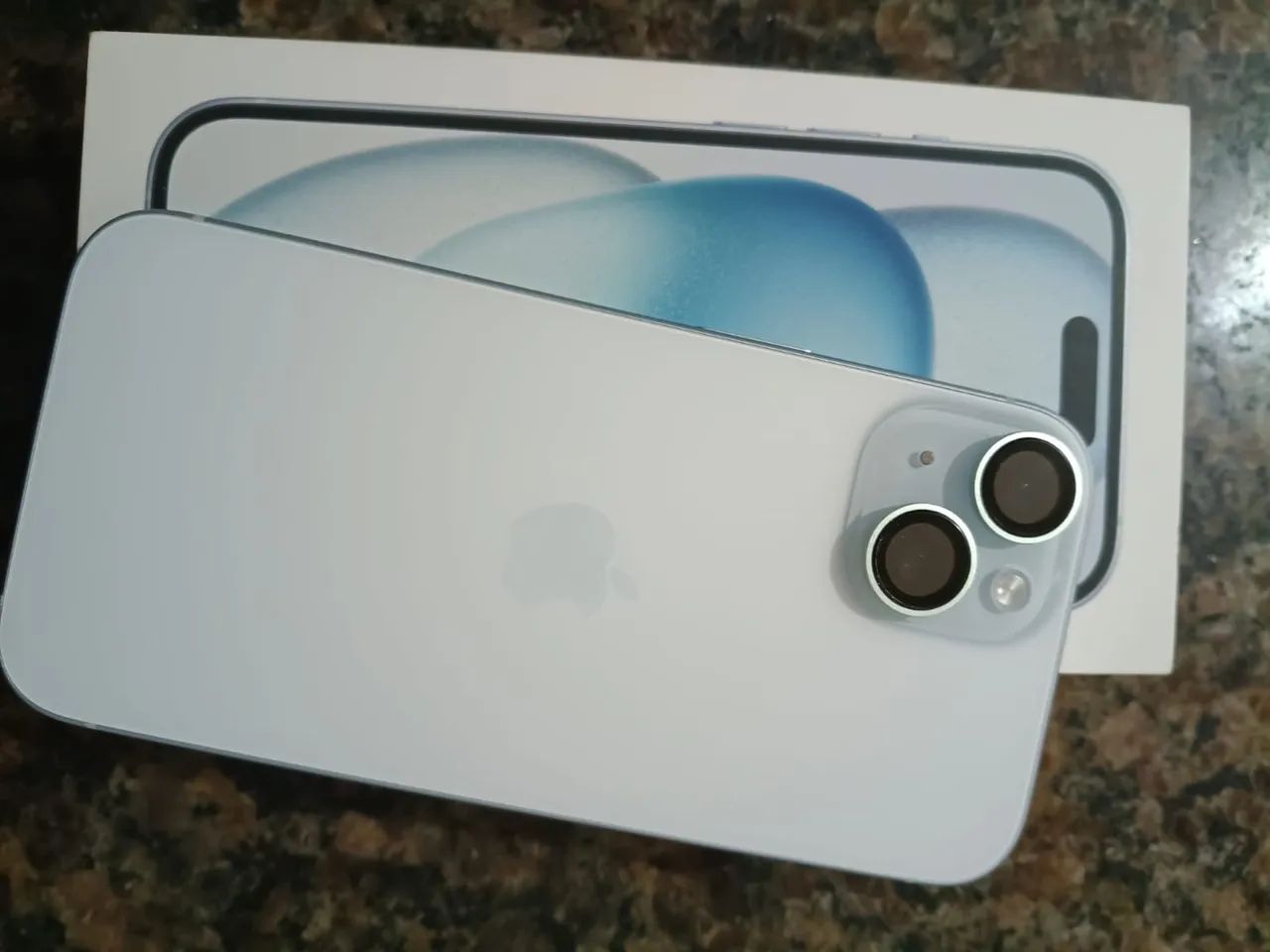 iPhone 15 
