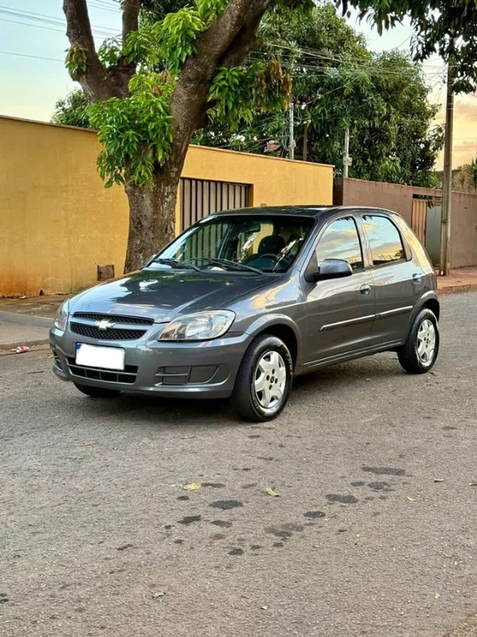 Chevrolet Celta SPIRIT/ LT 1.0 MPFI 8V FLEXP. 5P 2012