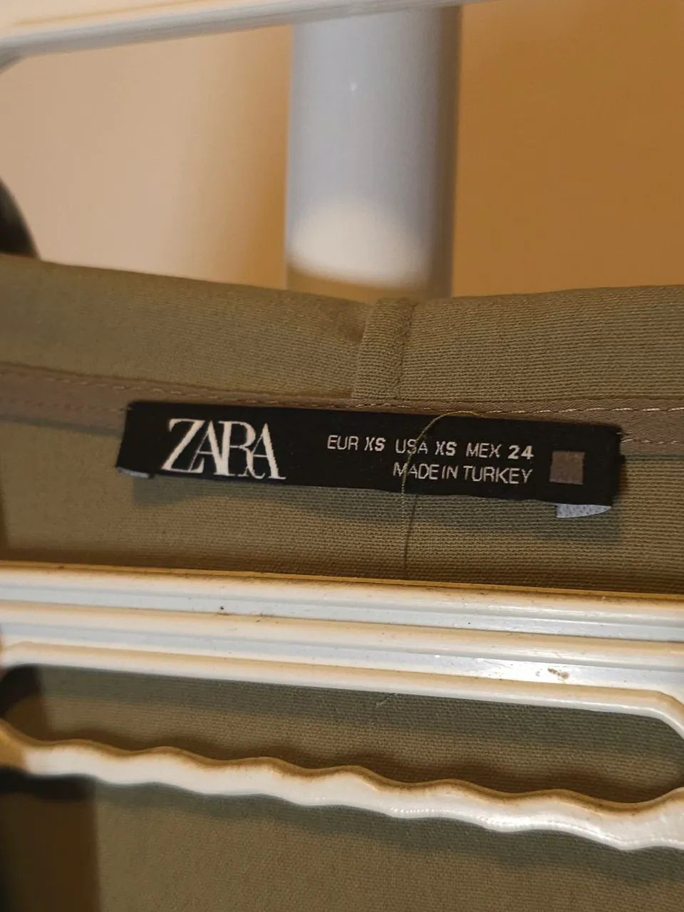 Vestido Zara Verde tam PP (pp grande) - Foto 3