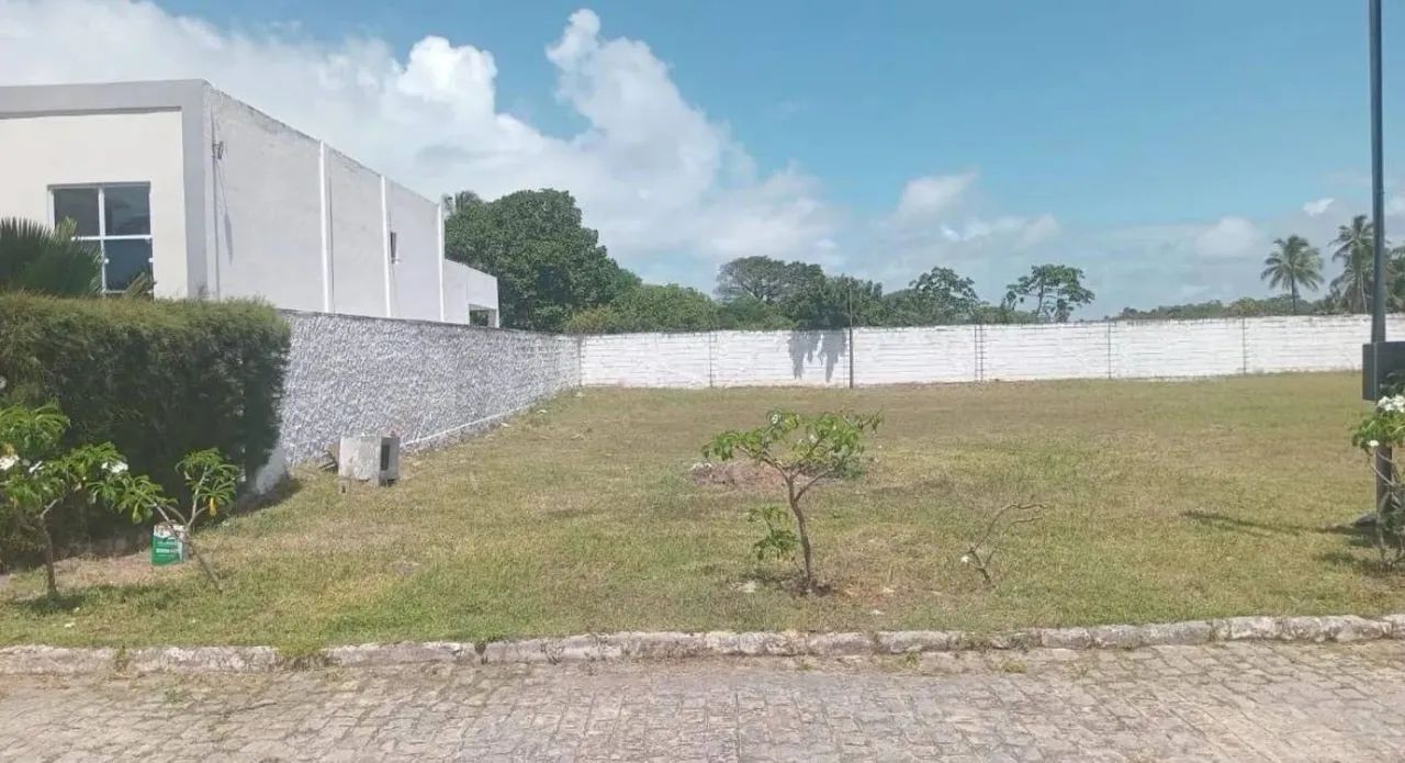 Lote no Condomínio Morada do Mar