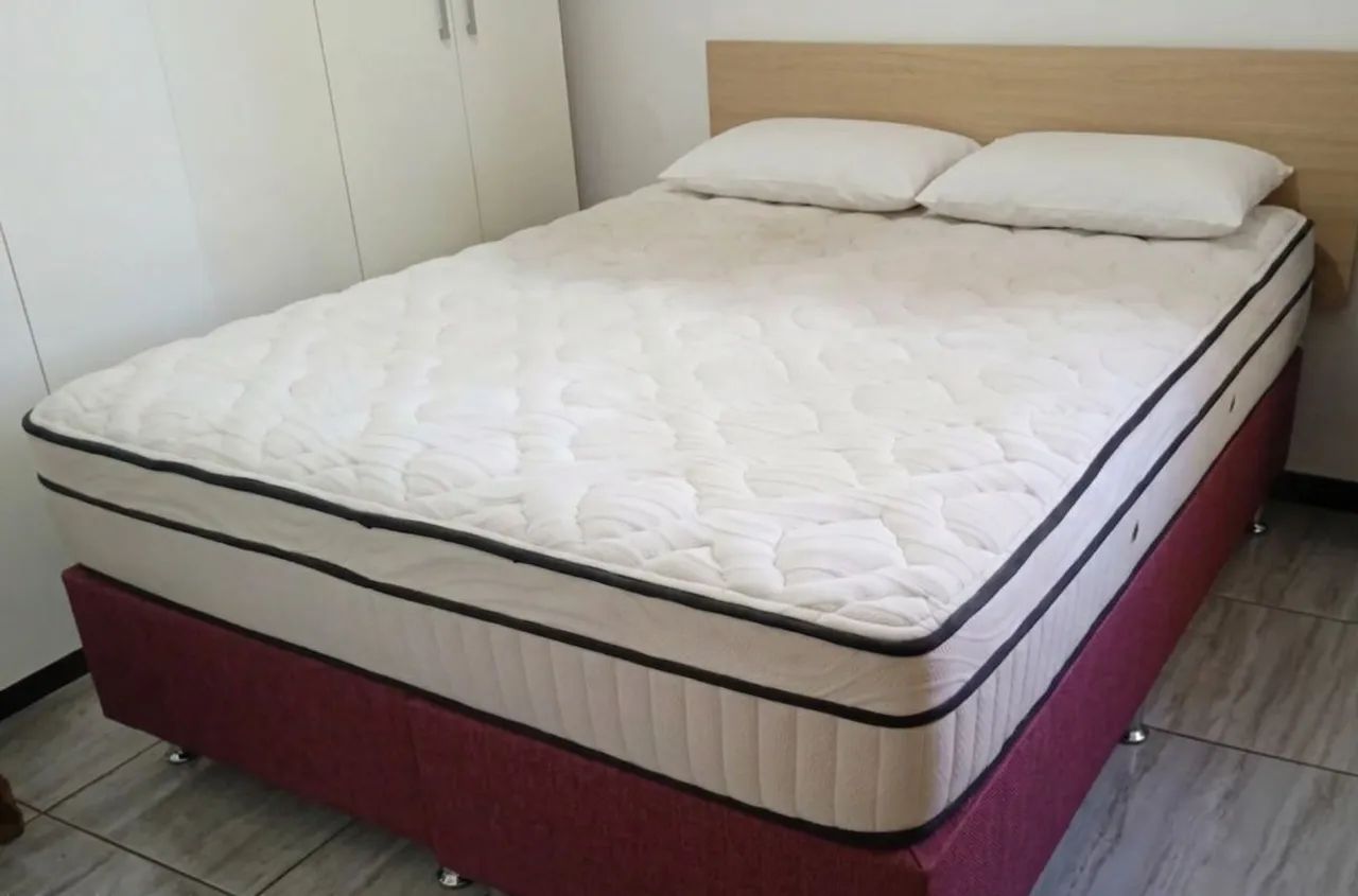 Cama box Queen 