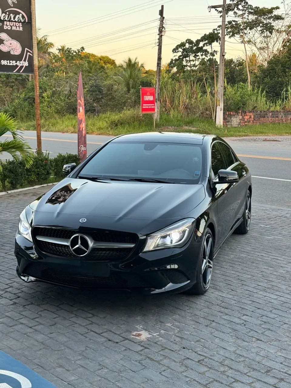 Mercedes-Benz CLA-200 First Edition 1.6 TB 16V Aut. 2014