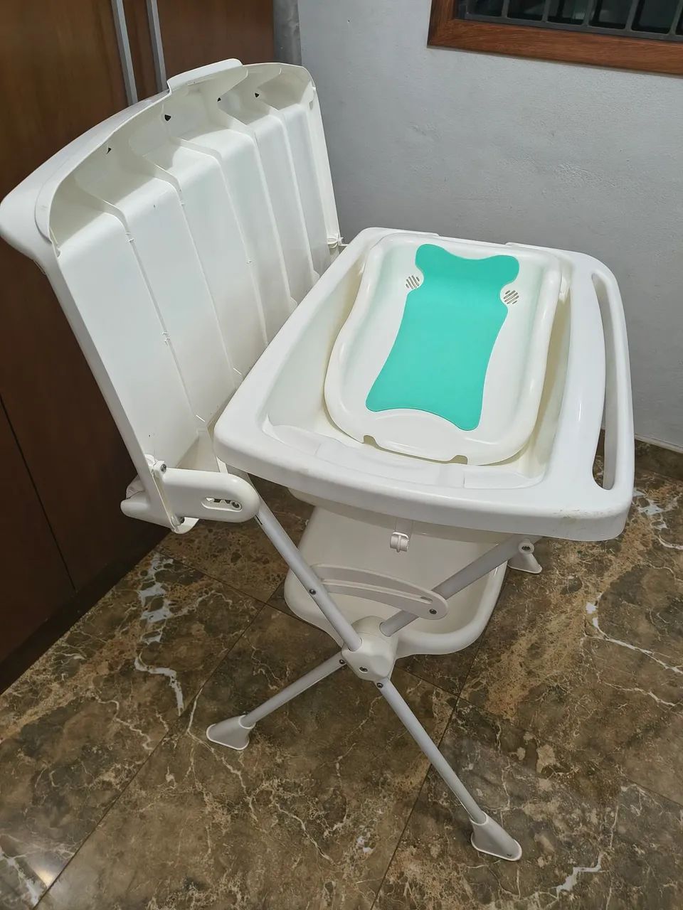 Banheira Burigotto Splash com Suporte e assento redutor. - Foto 2