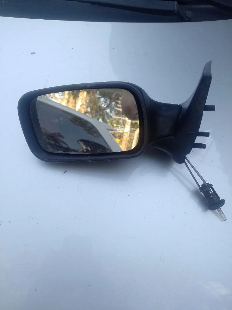 Um retrovisor do lado esquerdo  - Foto 4
