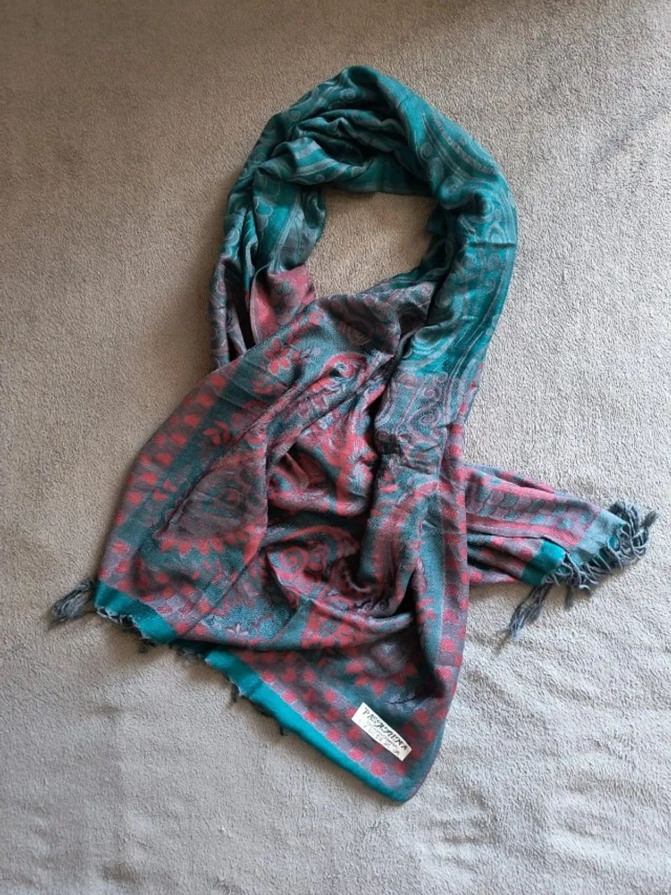 BAÚ DE ROUPAS USADAS TAMANHO M - Foto 5