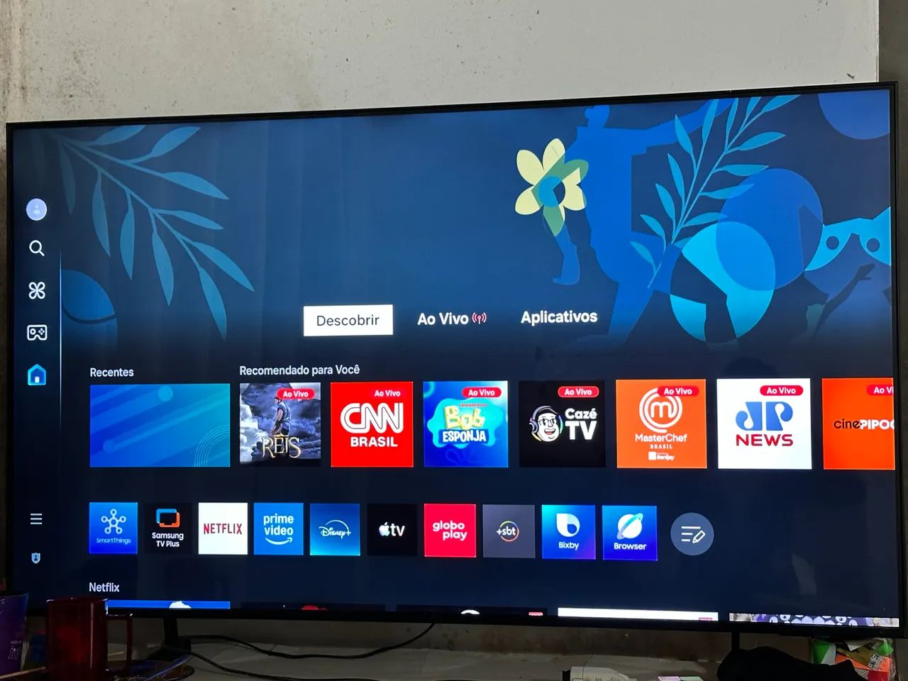 Vendo Tv Samsung 55 pl em ótimo estado. 