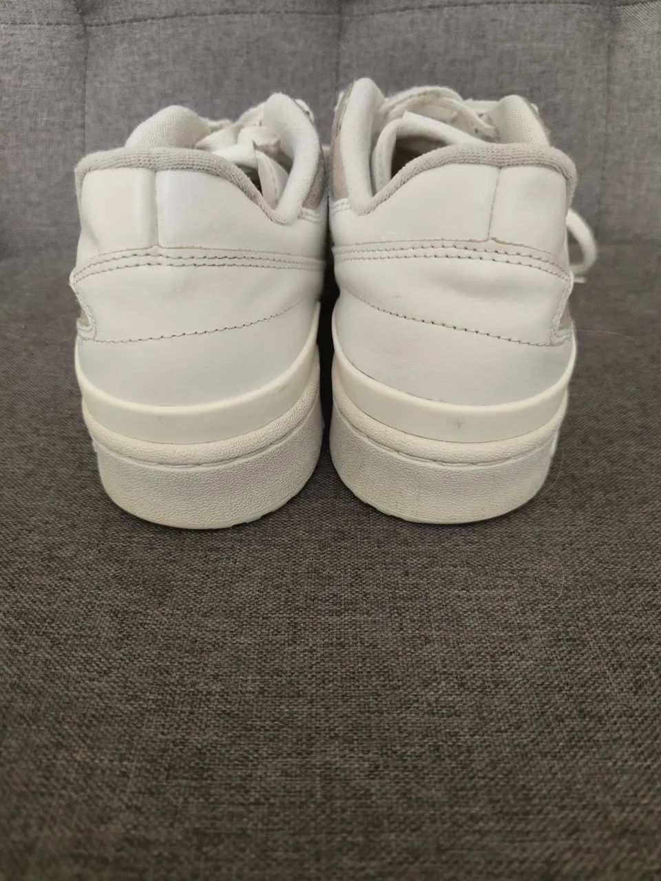 tenis adidas fórum White 42 - Foto 4