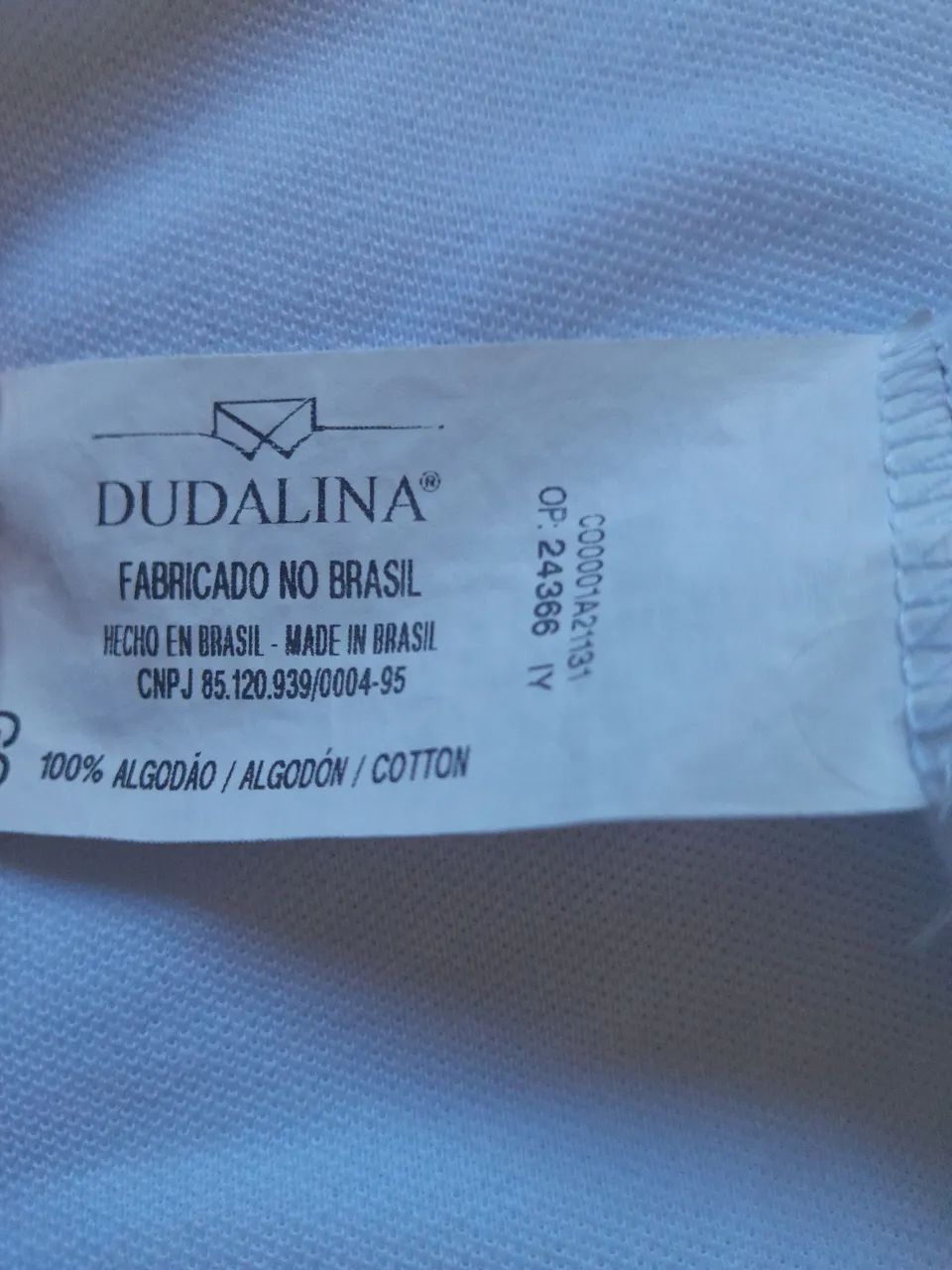 Camisa Oversized da Individual, na cor branca.  - Foto 2