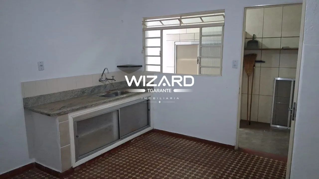 Casa para venda com 98m² no centro de Amparo SP - Foto 4
