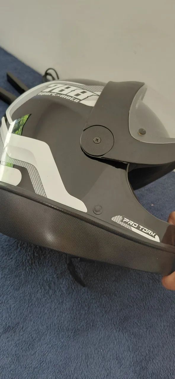 Capacete usado