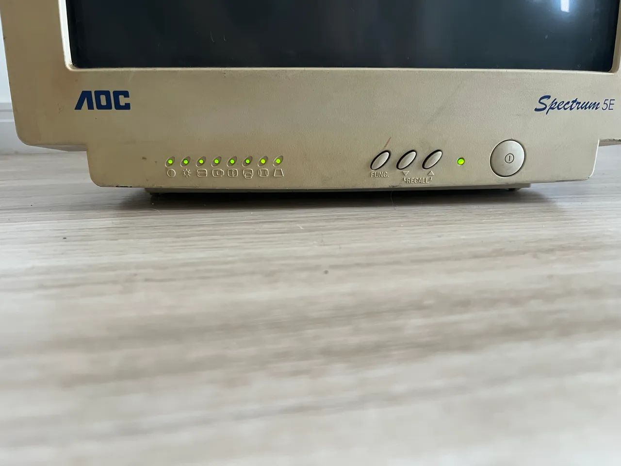 Monitor AOC Spectrum 15 polegadas Tubo  RETRÕ  - Foto 3
